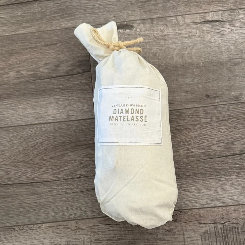 Restoration Hardware Vintage-Washed Diamond Matelasse Changing Pad Cover